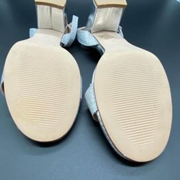 NEW DREAM PAIRS Women's Open Toe Ankle Strap Low Block Heels Silver Size 8.5 - Picture 7 of 8